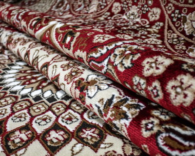 Ковер красный Азата 2705A